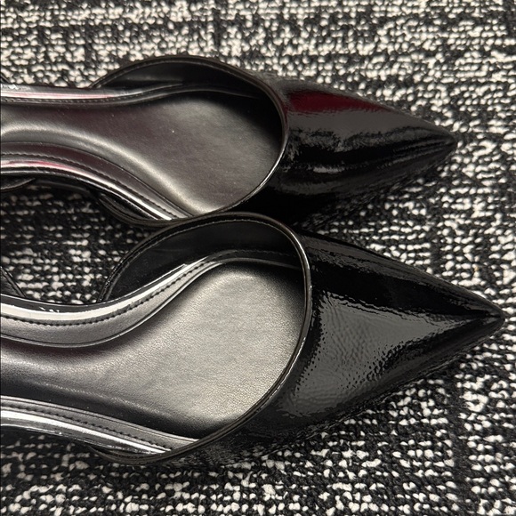 NWT Vince Camuto Irva Ankle Strap Pointed Toe Pump - Picture 4 of 4